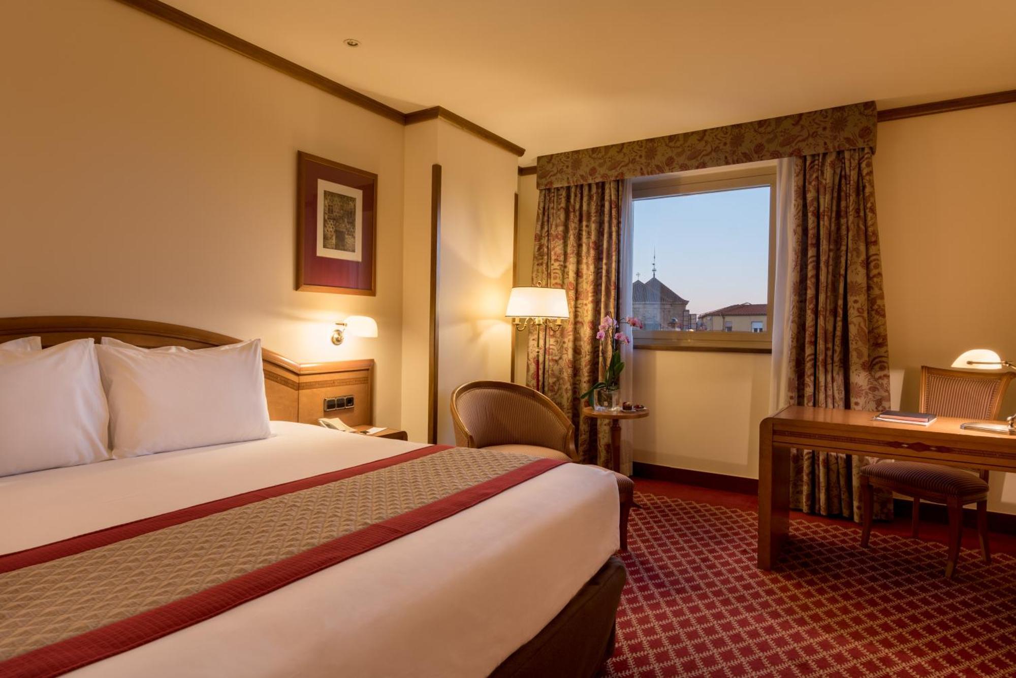 Premium Twin Room,1272683827:JPEG